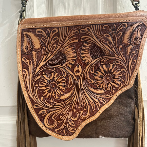 Myra Bag - Picture 2 of 4